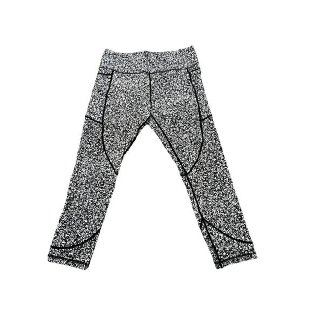 "ZYIA" Capri Leggings Black And White Workout Pants,Active,Gym,Active Wear,Yoga‎